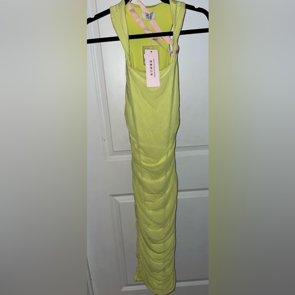 Oh Polly Lime Midi Dress - Picture 2 of 4